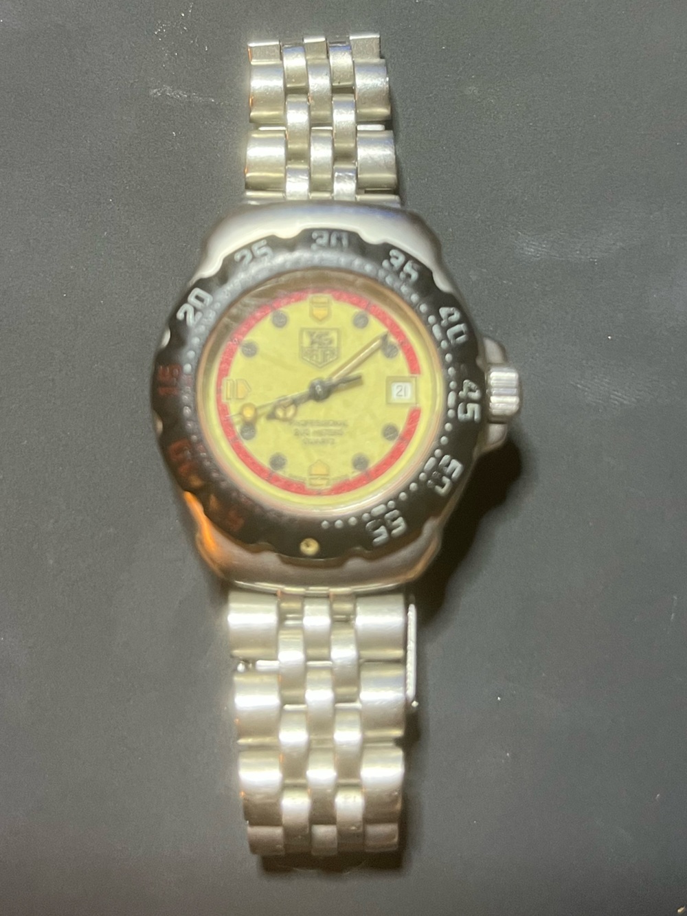 Vintage 1990s TAG Heuer Formula 1 professional 200 Yellow Dial Swiss Watch